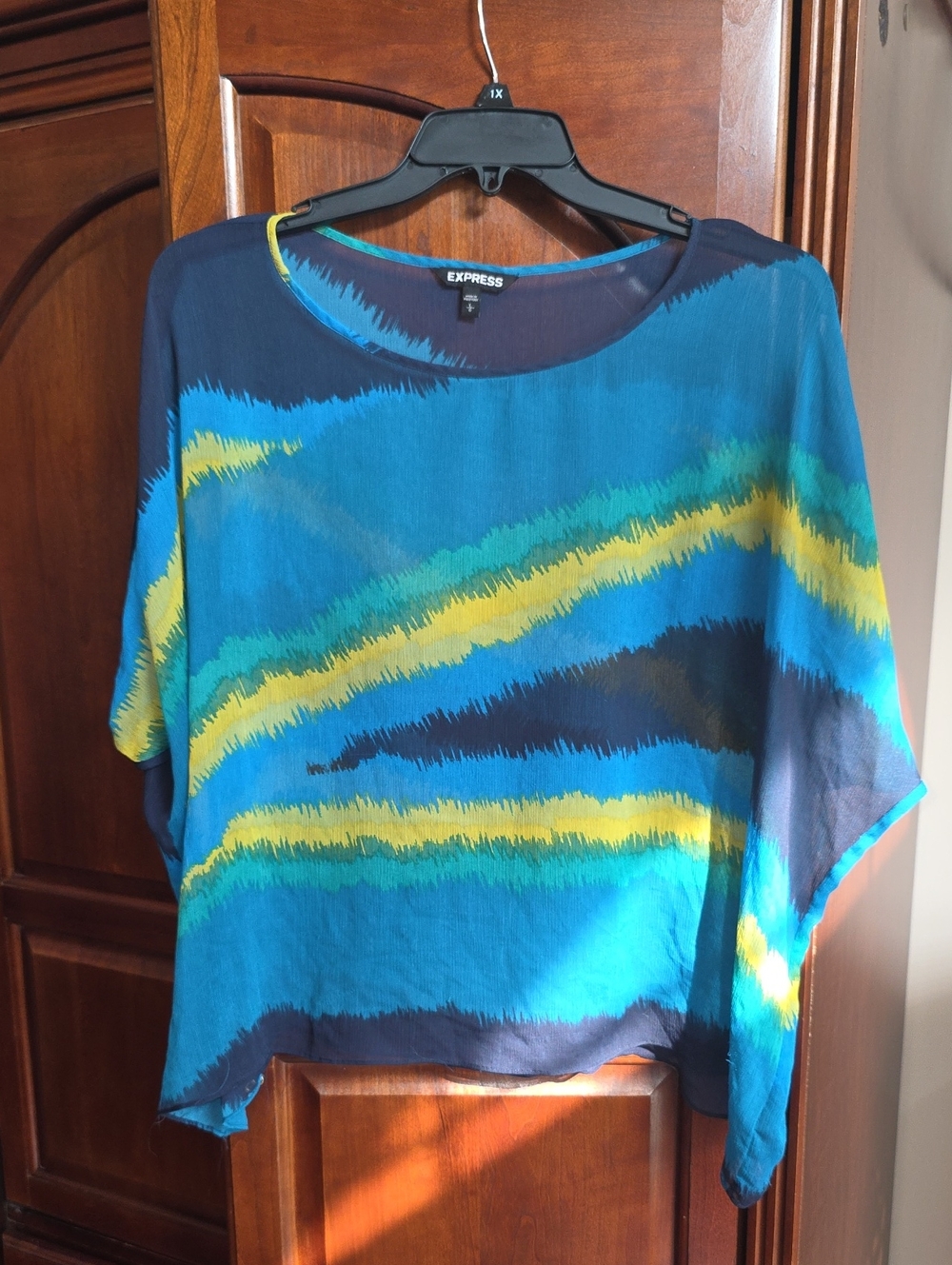 Express Vintage Wave Print Blouse Dolman Sleeve